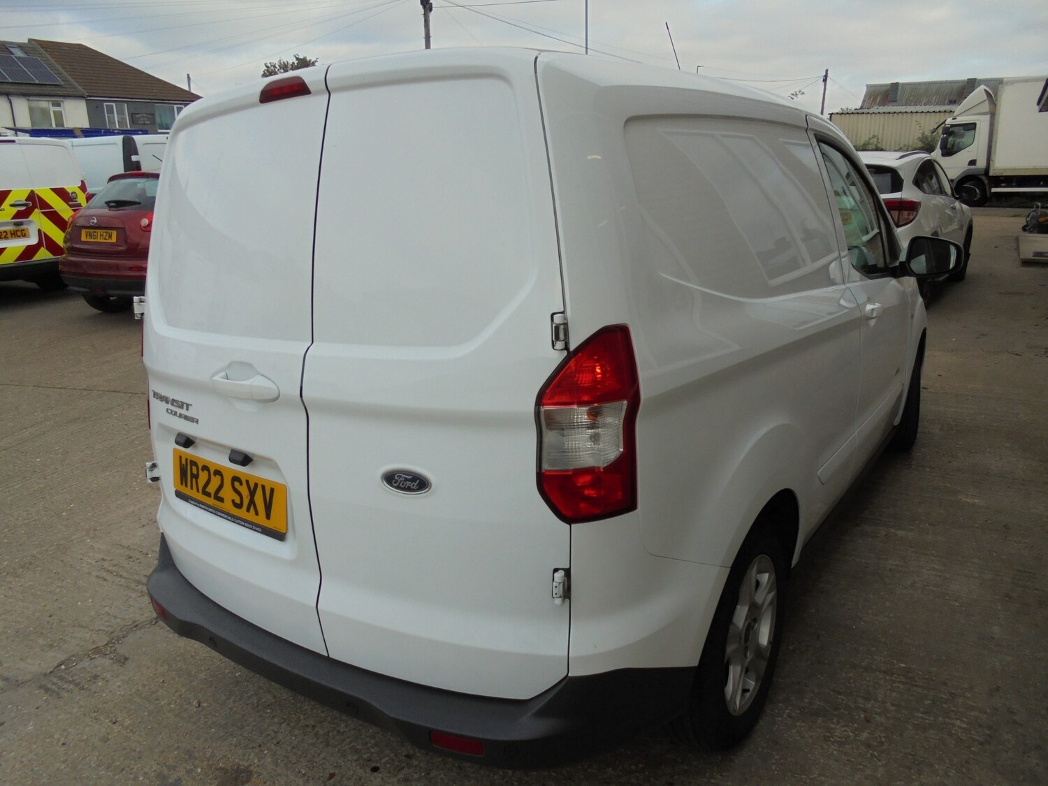 Used Ford Transit Courier 2022 for sale - 76221637: Photo 3