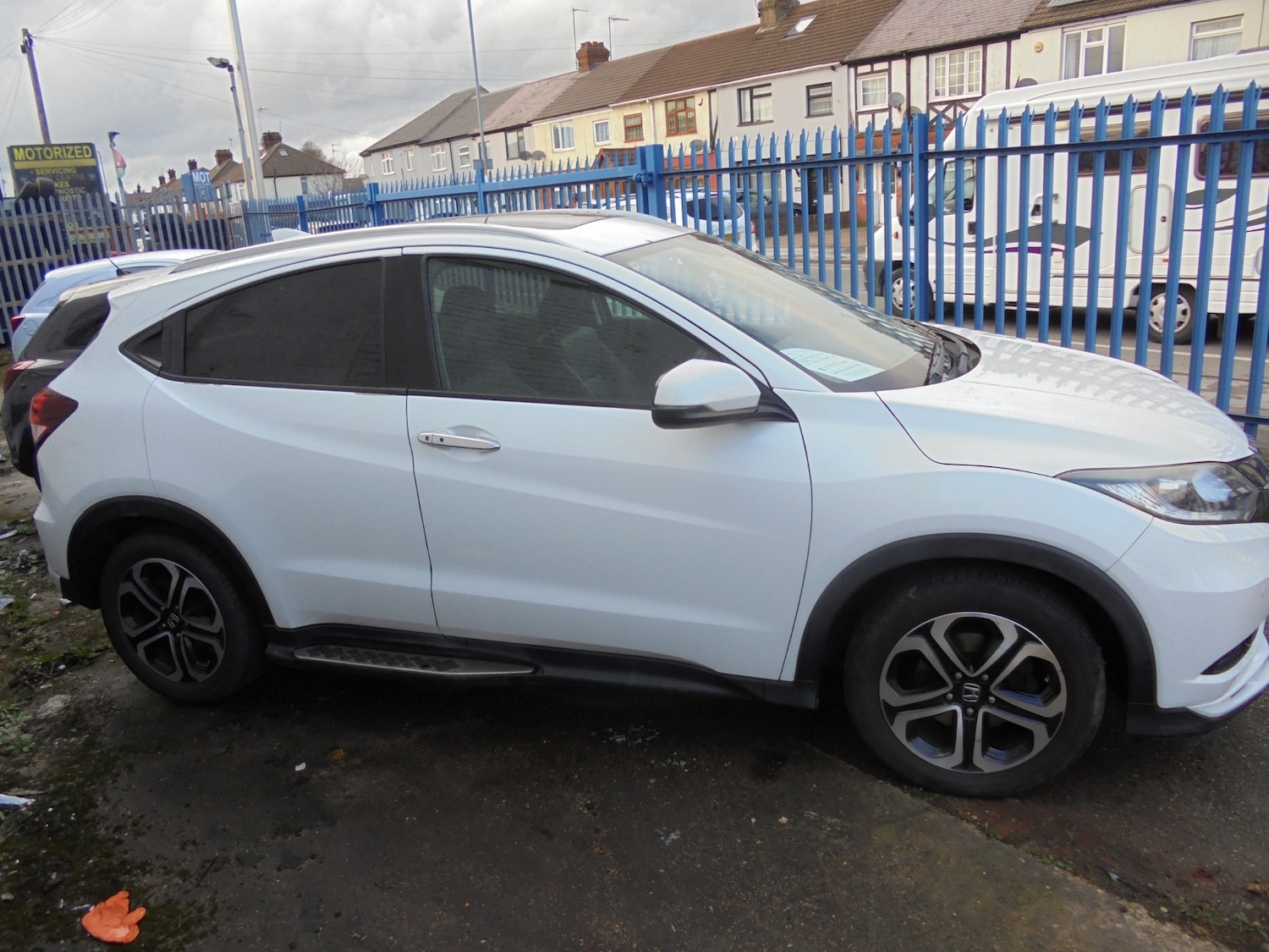 Used Honda HR-V 2017 for sale - 77691102: Photo 10