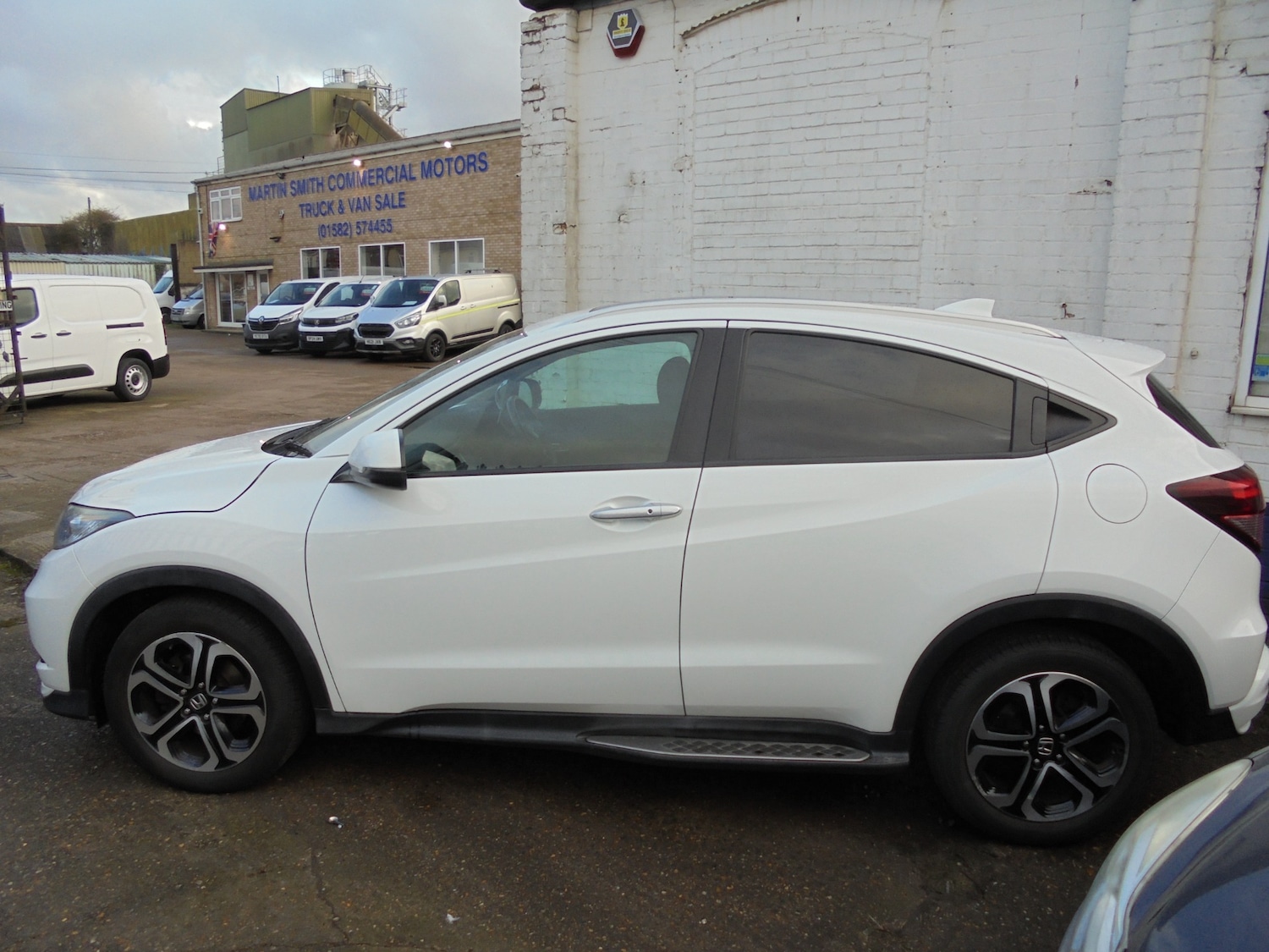 Used Honda HR-V 2017 for sale - 77691102: Photo 12