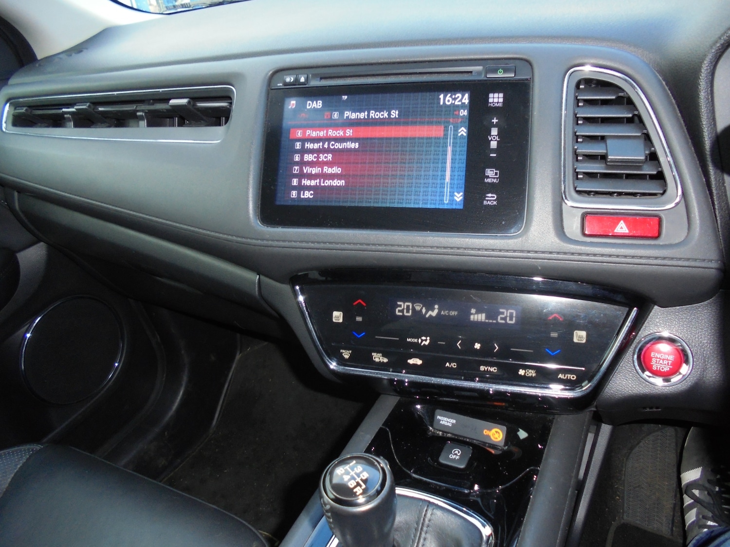 Used Honda HR-V 2017 for sale - 77691102: Photo 8