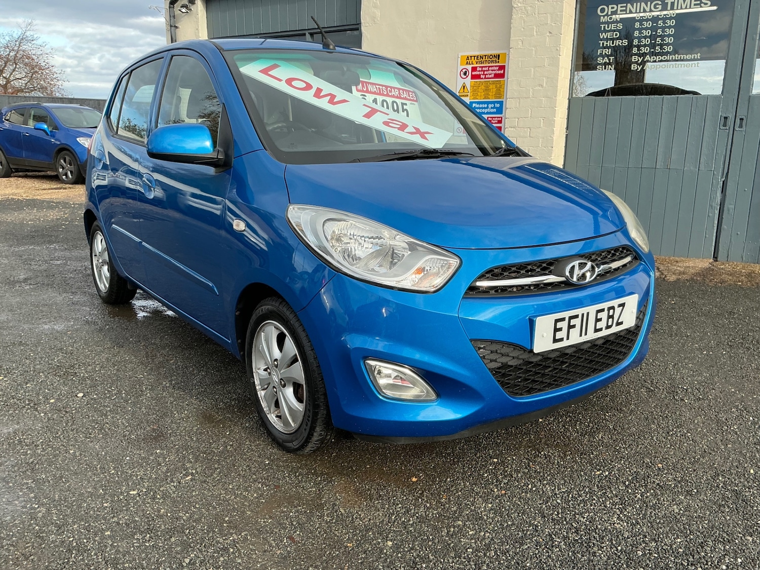 Used Hyundai i10 2011 for sale - 76477032: Photo 1