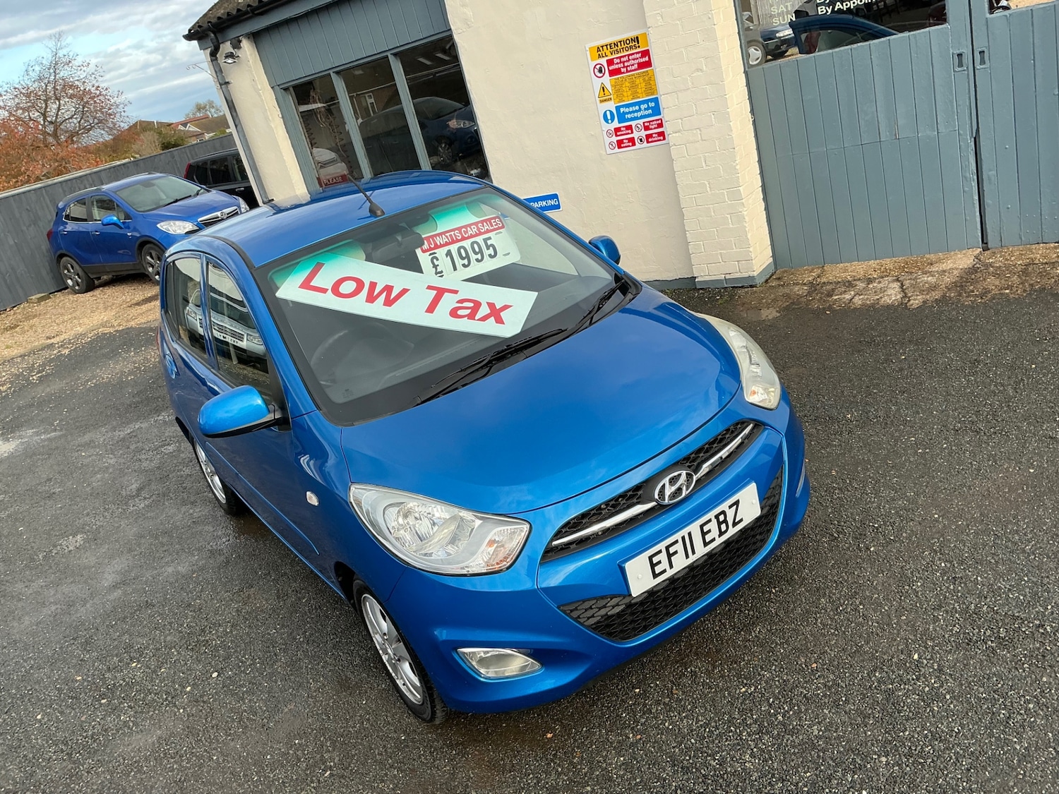 Used Hyundai i10 2011 for sale - 76477032: Photo 10