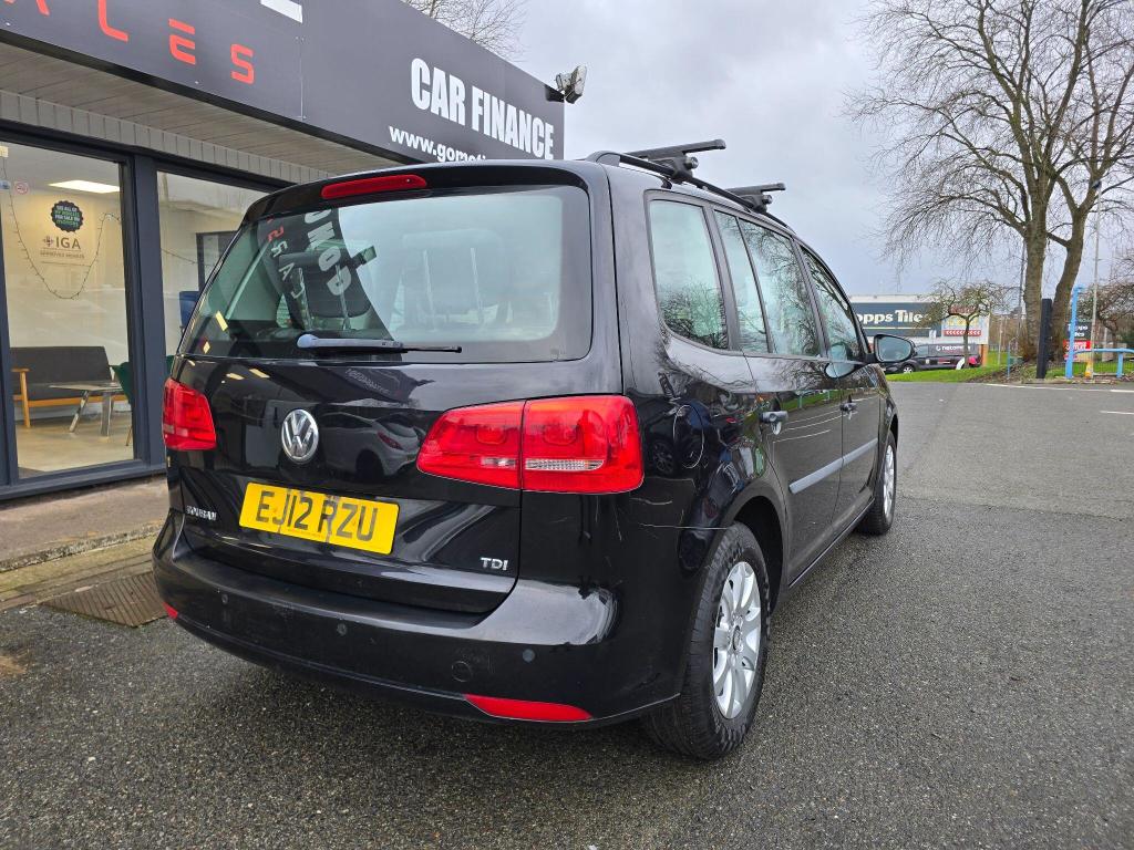 Used Volkswagen Touran 2012 for sale - 77128727: Photo 4