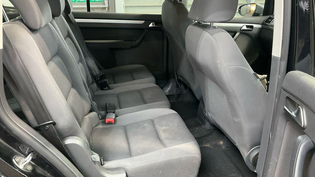 Used Volkswagen Touran 2012 for sale - 77128727: Photo 7