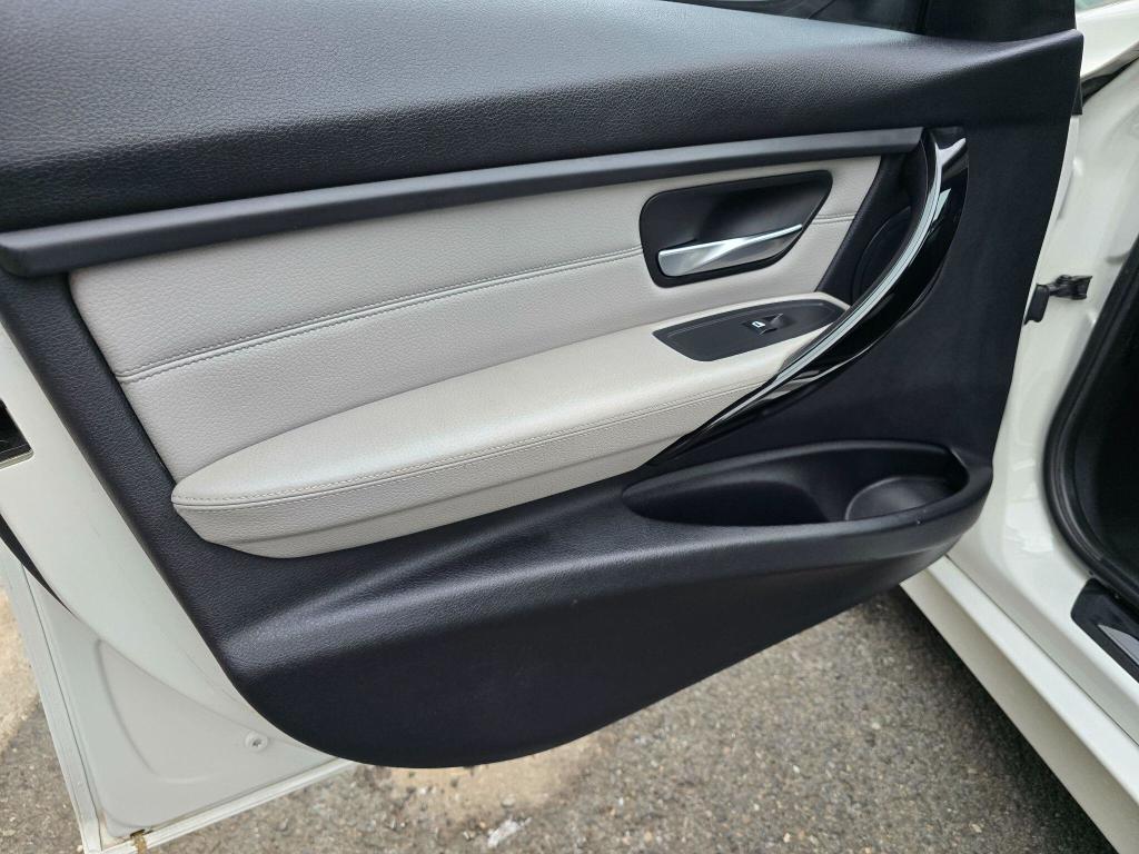 Used BMW 3 Series 2013 for sale - 76177143: Photo 15