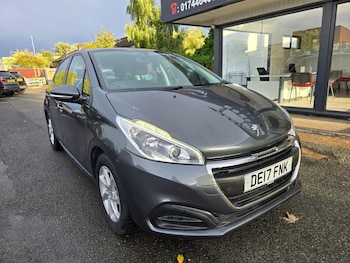 Peugeot - 208