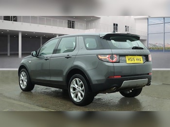 Used Land Rover Discovery Sport 2015 for sale - 77482322: Photo