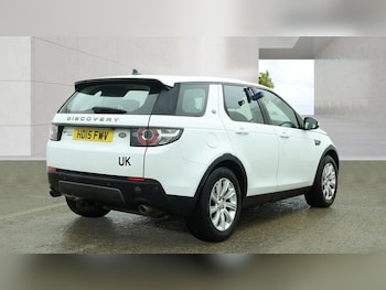 Used Land Rover Discovery Sport 2015 for sale - 78095722: Photo