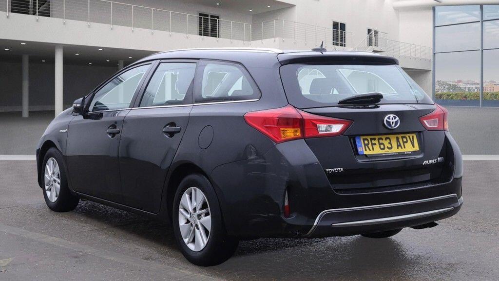 Used Toyota Auris 2014 for sale - 76603777: Photo 4