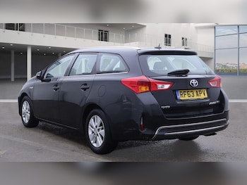 Used Toyota Auris 2014 for sale - 76603777: Photo