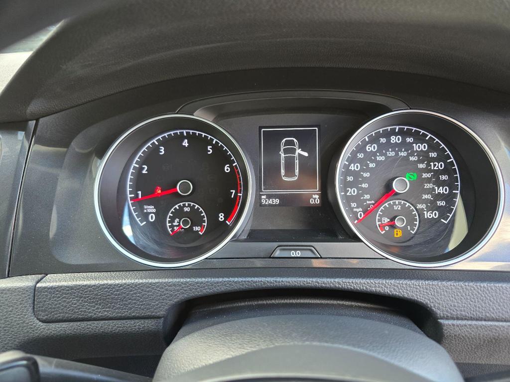 Used Volkswagen Golf 2017 for sale - 75825495: Photo 12