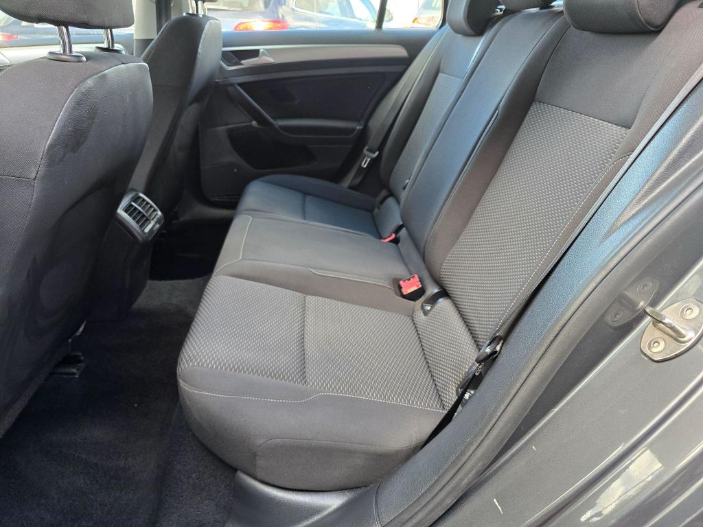 Used Volkswagen Golf 2017 for sale - 75825495: Photo 18