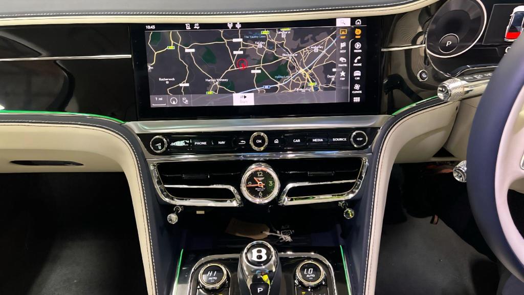 Used Bentley Flying Spur 2022 for sale - 77244492: Photo 11