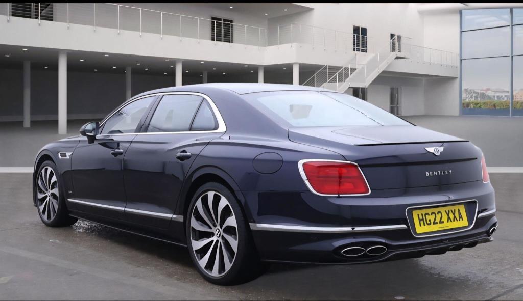 Used Bentley Flying Spur 2022 for sale - 77244492: Photo 3