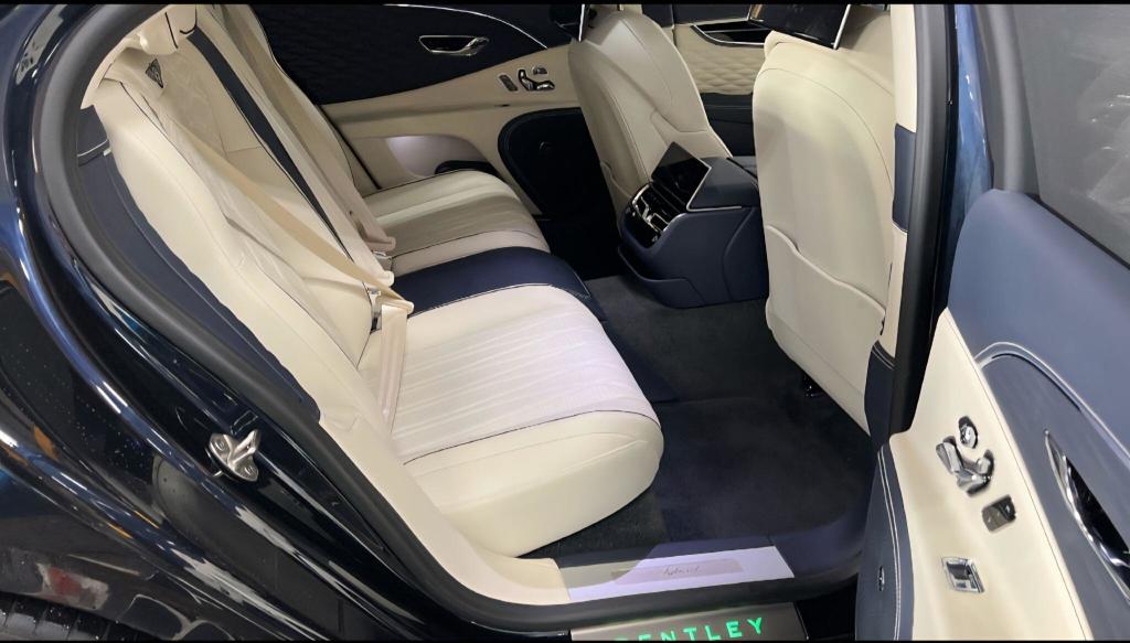 Used Bentley Flying Spur 2022 for sale - 77244492: Photo 8
