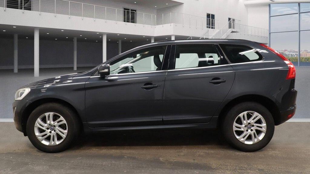 Used Volvo XC60 2015 for sale - 77336404: Photo 6