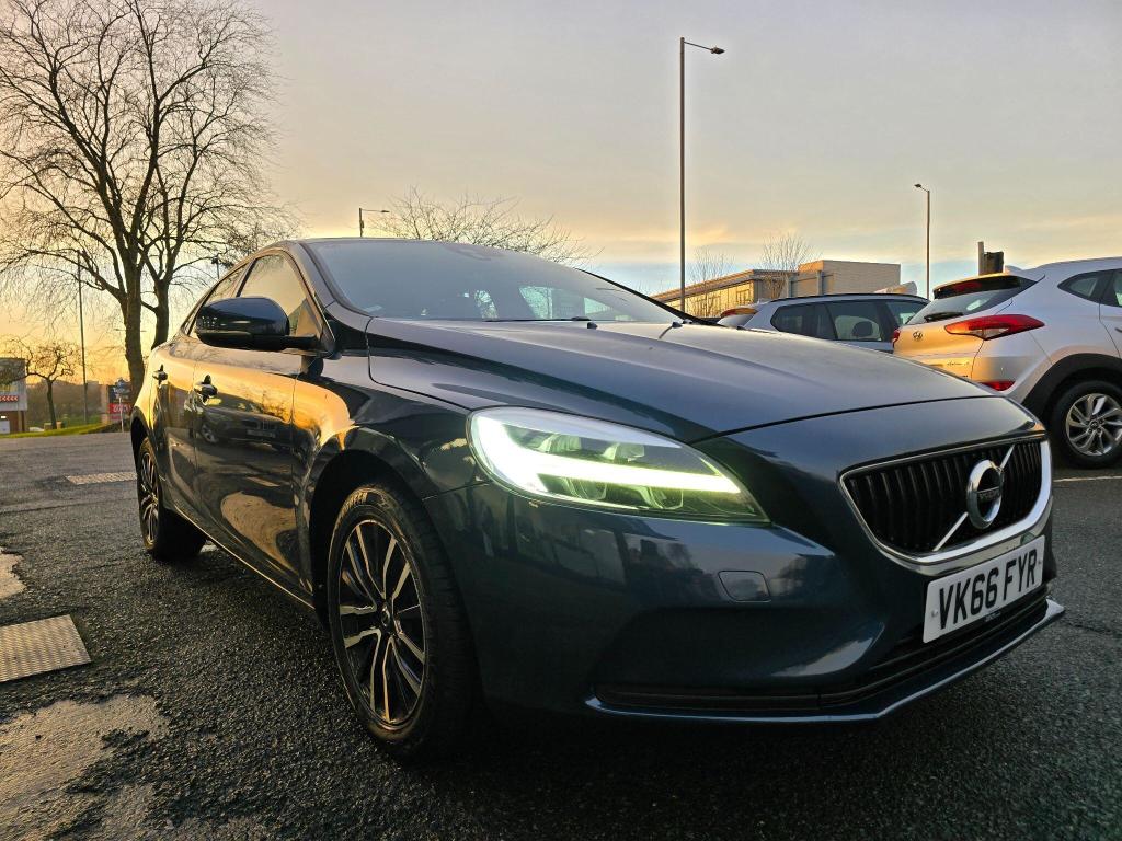 Used Volvo V40 2016 for sale - 77211614: Photo 11