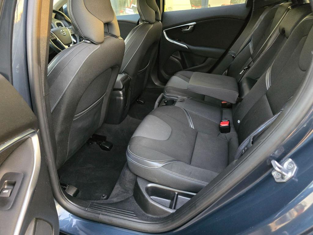 Used Volvo V40 2016 for sale - 77211614: Photo 25