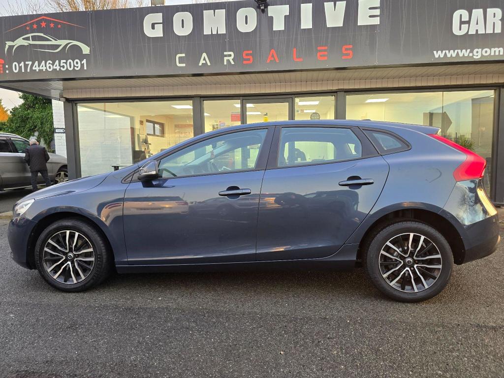 Used Volvo V40 2016 for sale - 77211614: Photo 8