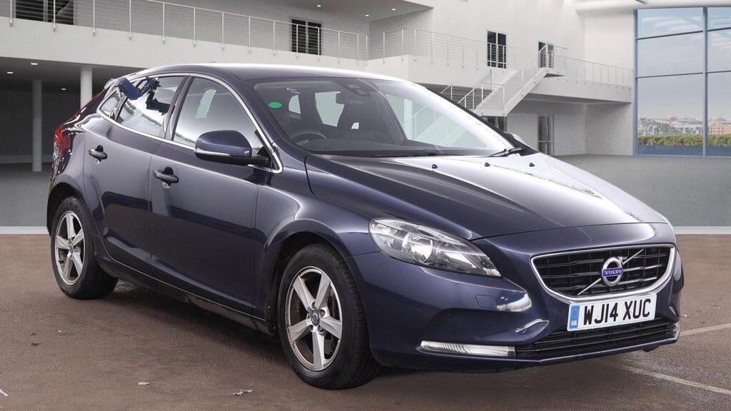 Used Volvo V40 2014 for sale - 77715313: Photo 1