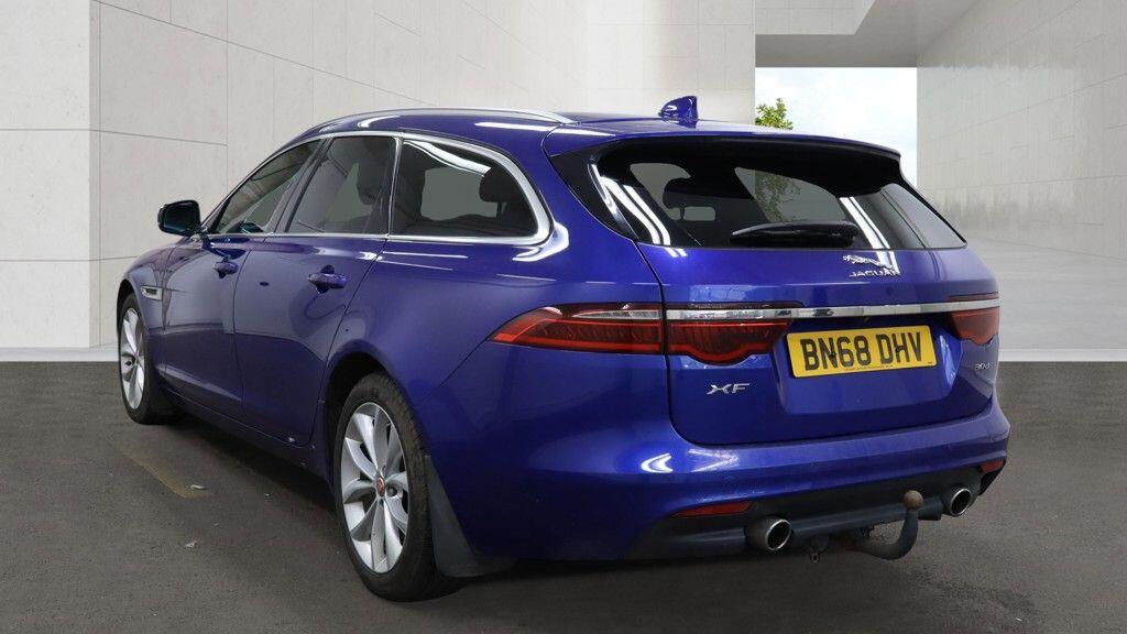 Used Jaguar XF 2018 for sale - 78167831: Photo 3