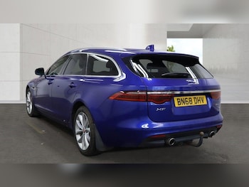 Used Jaguar XF 2018 for sale - 78167831: Photo