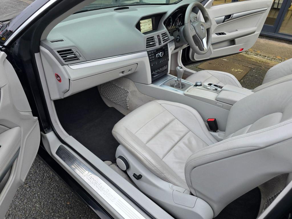 Used Mercedes-Benz E Class 2012 for sale - 77211625: Photo 21