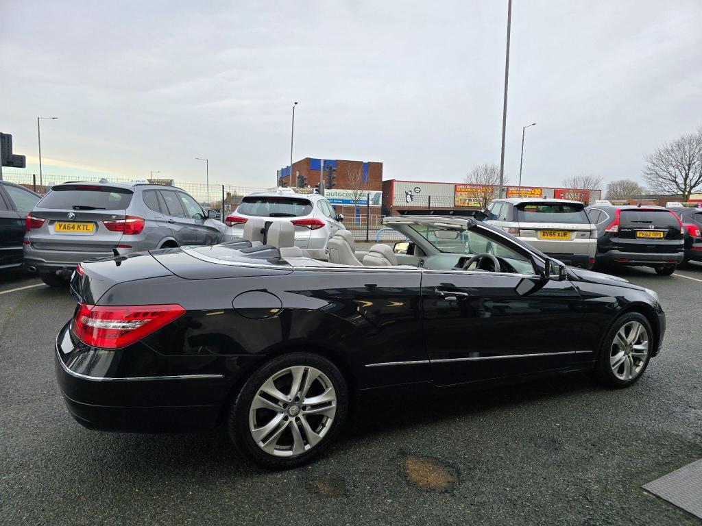 Used Mercedes-Benz E Class 2012 for sale - 77211625: Photo 8