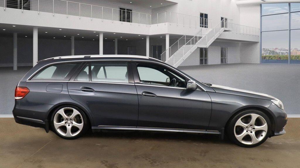 Used Mercedes-Benz E Class 2014 for sale - 77220619: Photo 6