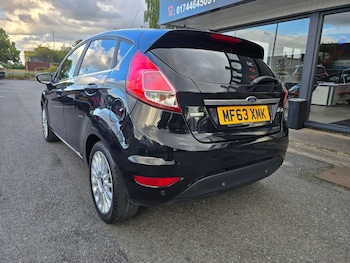 Used Ford Fiesta 2013 for sale - 79580582: Photo