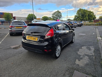 Used Ford Fiesta 2013 for sale - 79580582: Photo