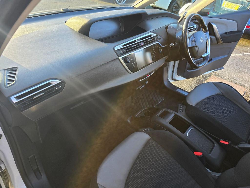 Used Citroen Grand C4 Picasso 2018 for sale - 77896188: Photo 15