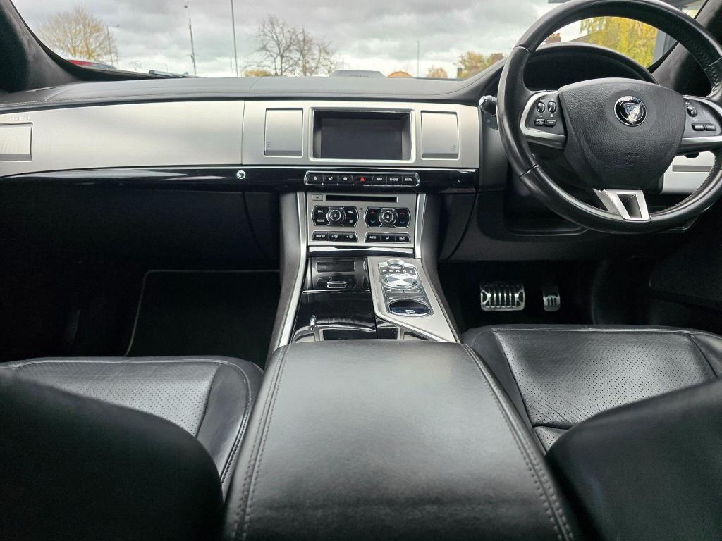 Used Jaguar XF 2014 for sale - 76453736: Photo 18