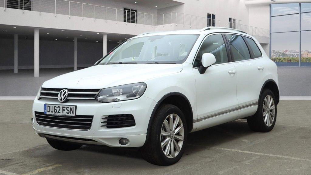 Used Volkswagen Touareg 2012 for sale - 77676110: Photo 2