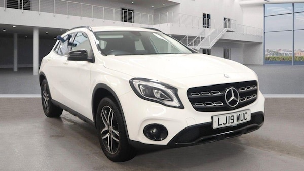 Used Mercedes-Benz GLA 2019 for sale - 76177144: Photo 1