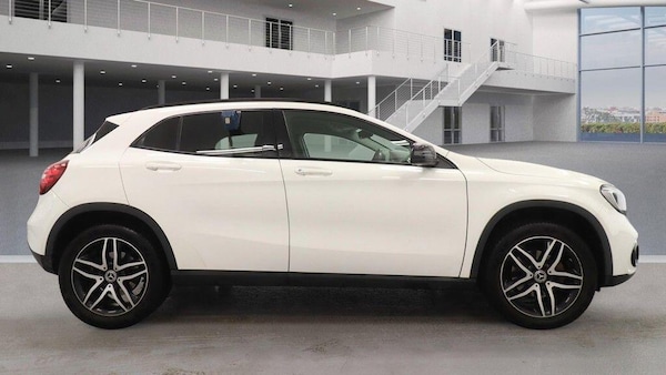 Used Mercedes-Benz GLA 2019 for sale - 76177144: Photo 5