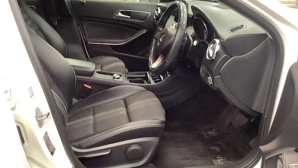 Used Mercedes-Benz GLA 2019 for sale - 76177144: Photo 9