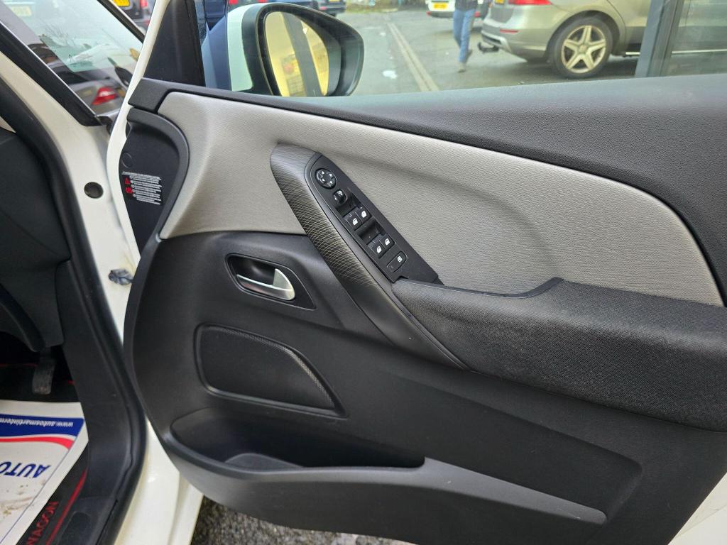 Used Citroen C4 Grand Picasso 2015 for sale - 77233913: Photo 18