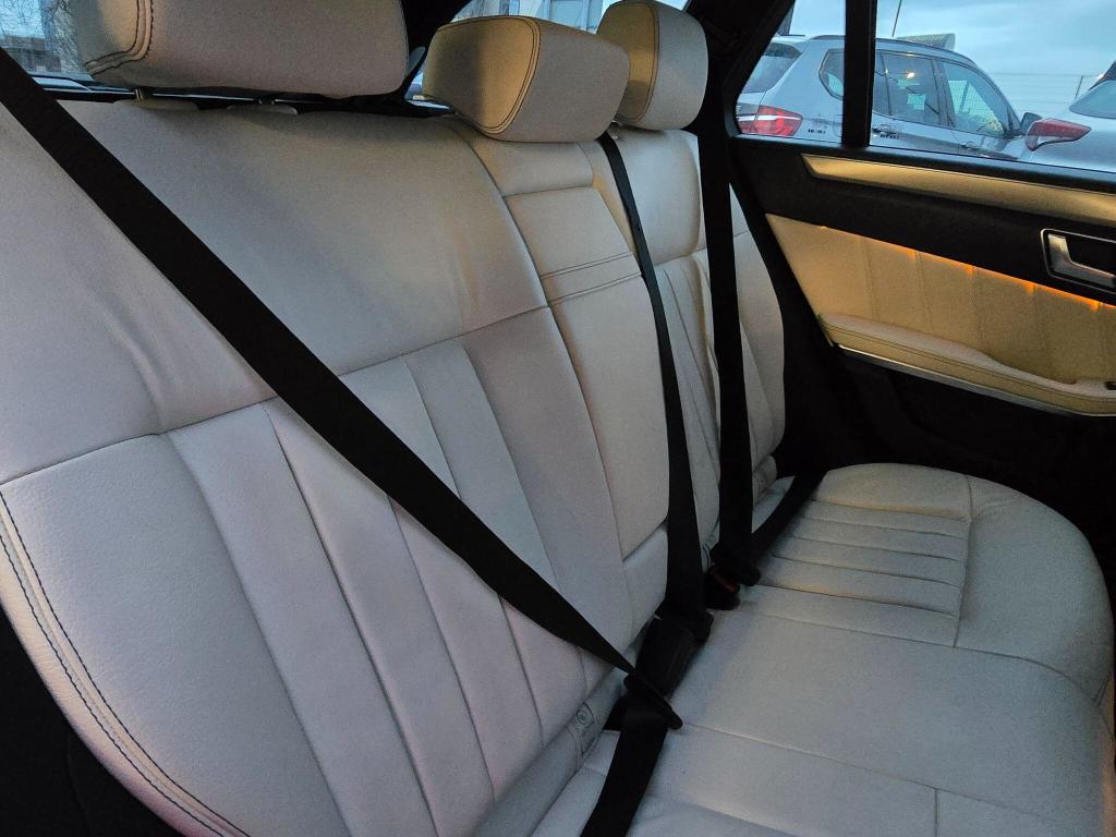 Used Mercedes-Benz E Class 2013 for sale - 77100782: Photo 24