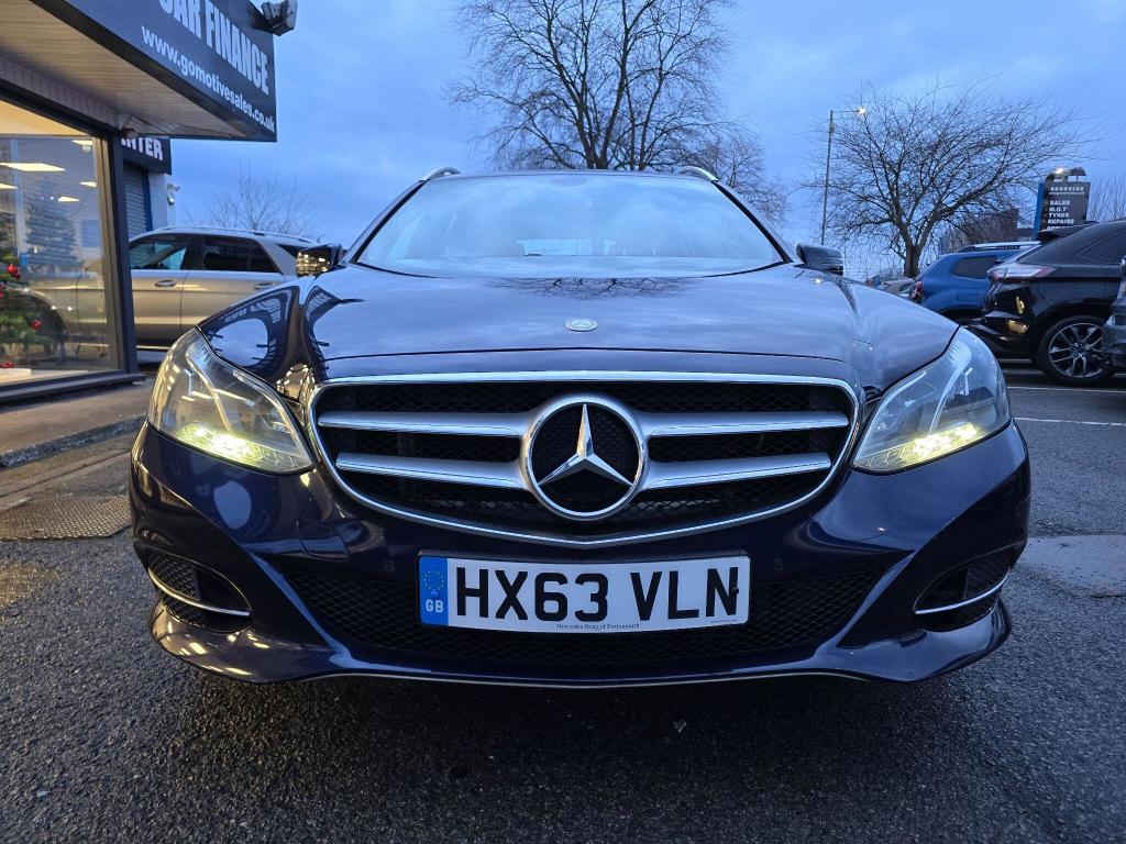 Used Mercedes-Benz E Class 2013 for sale - 77100782: Photo 3