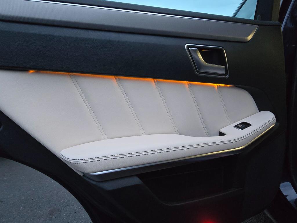 Used Mercedes-Benz E Class 2013 for sale - 77100782: Photo 33