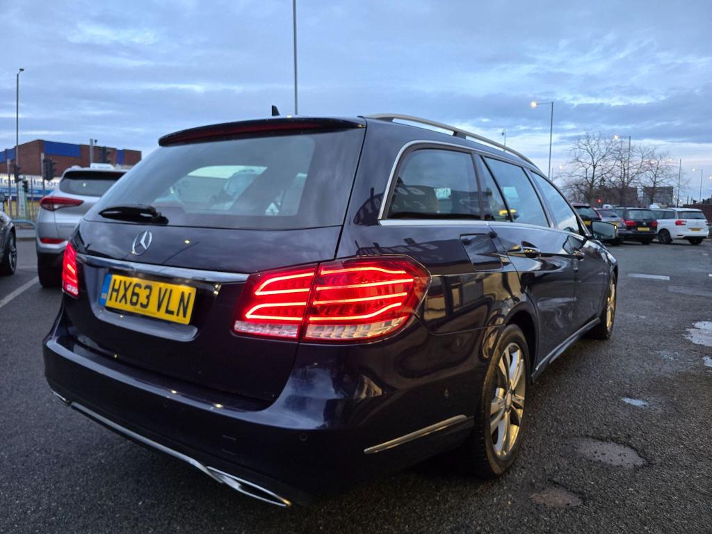 Used Mercedes-Benz E Class 2013 for sale - 77100782: Photo 7