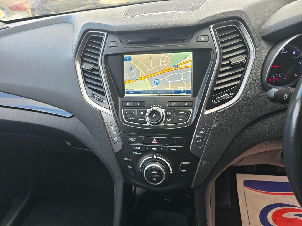 Used Hyundai Santa Fe 2015 for sale - 75825484: Photo 12