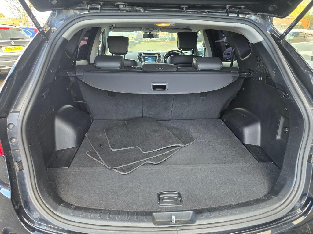 Used Hyundai Santa Fe 2015 for sale - 75825484: Photo 17