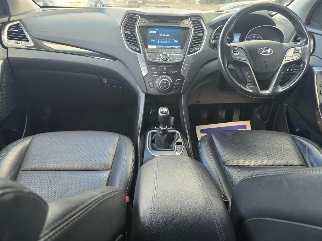 Used Hyundai Santa Fe 2015 for sale - 75825484: Photo 19