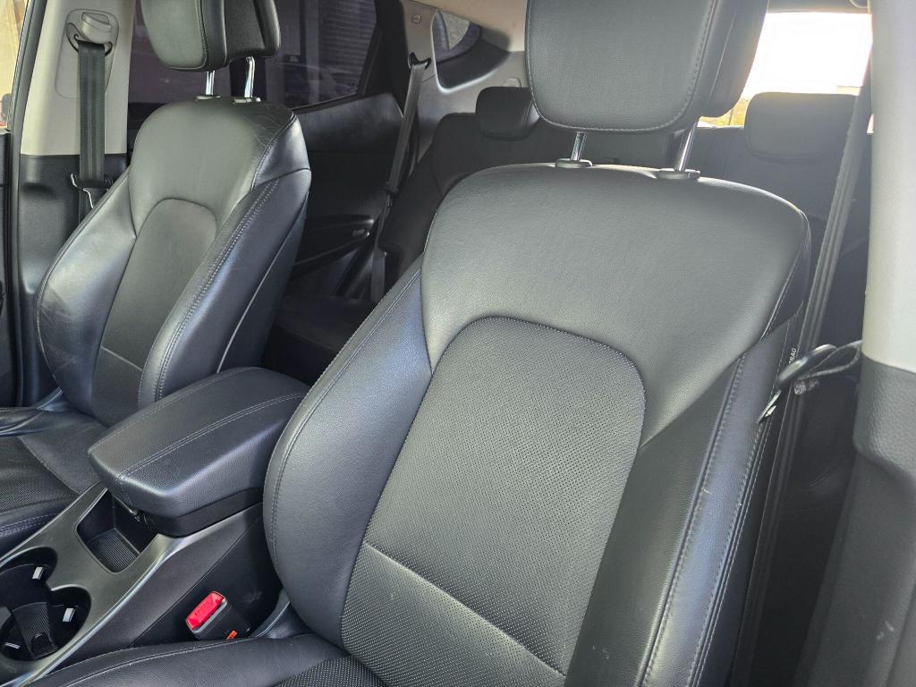 Used Hyundai Santa Fe 2015 for sale - 75825484: Photo 22
