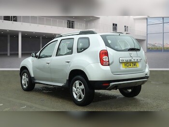 Used Dacia Duster 2014 for sale - 75825492: Photo
