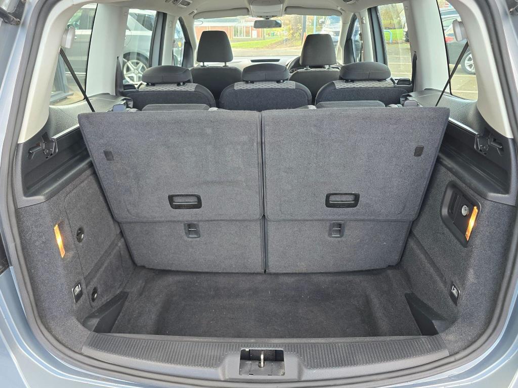 Used Volkswagen Sharan 2013 for sale - 76352320: Photo 17