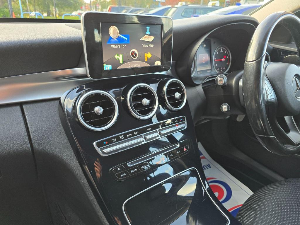 Used Mercedes-Benz C Class 2015 for sale - 75952644: Photo 21