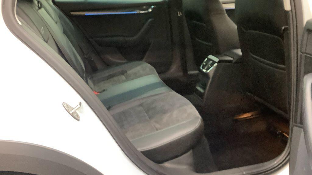 Used Skoda Octavia 2019 for sale - 77715318: Photo 8